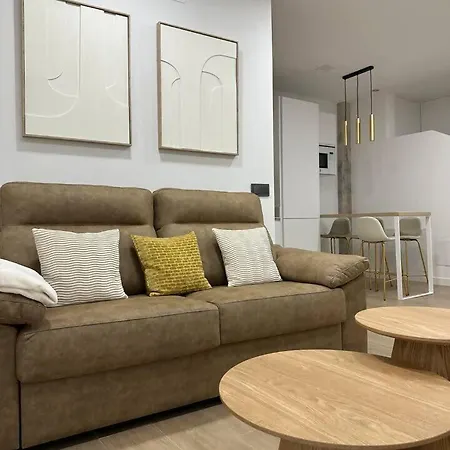 Serranos 32 Salamanka