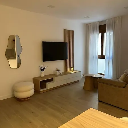 Serranos 32 Apartman *