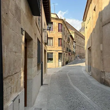 Apartman Serranos 32 *