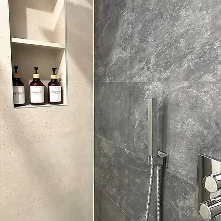 Apartament Serranos 32 *