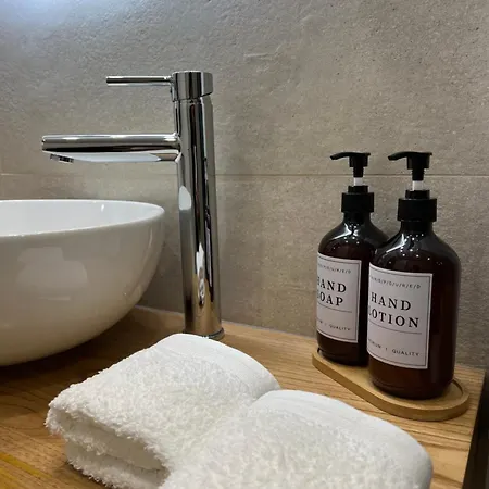 Serranos 32 Salamanka