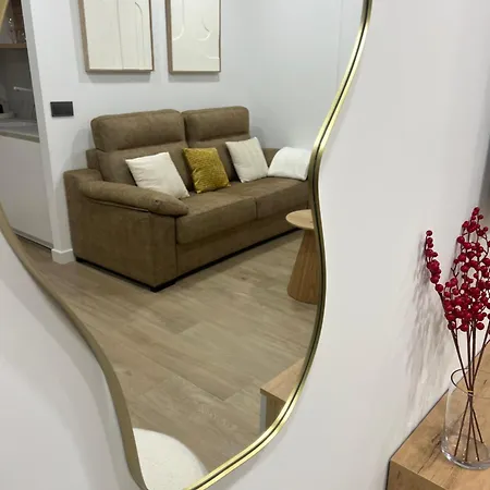 Serranos 32 * Salamanka